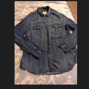 American Eagle vintage button up